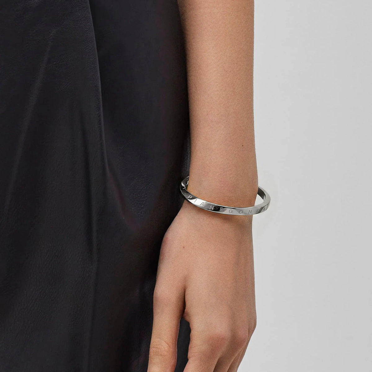 Bracciale Bangle Pianegonda PSC16